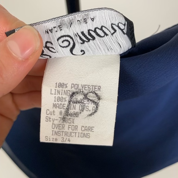 ❕SALE ❕ ✨ Vintage Formal Cowl Neck Dress ✨🤍 - Picture 5 of 7